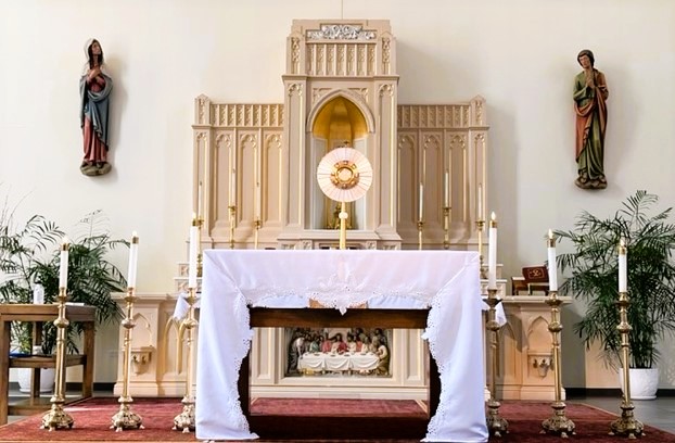 Adoration at Corpus